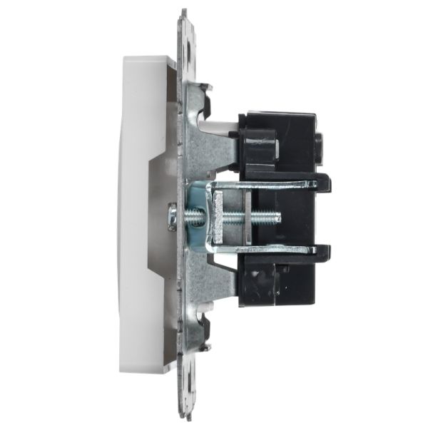 7da66e73e642e9167e6ea42931d47ba6eb4bfcefaaef4ff9c25d76e9f996e257