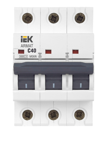 7ed4cb585ceb93e5a082b778f784ba4e1b03bb887c6b7df7f3b792fef324e021